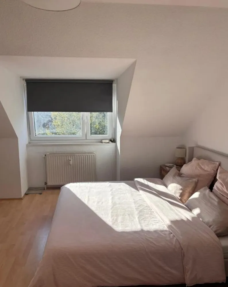 3 Zimmer Wohnung mit 91 m² in Hamburg – Bild 2