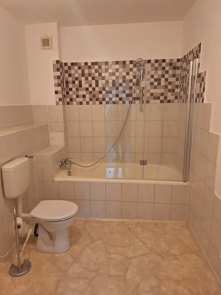 4 Zimmer Wohnung mit 75 m² in Saalfeld/Saale – Bild 10