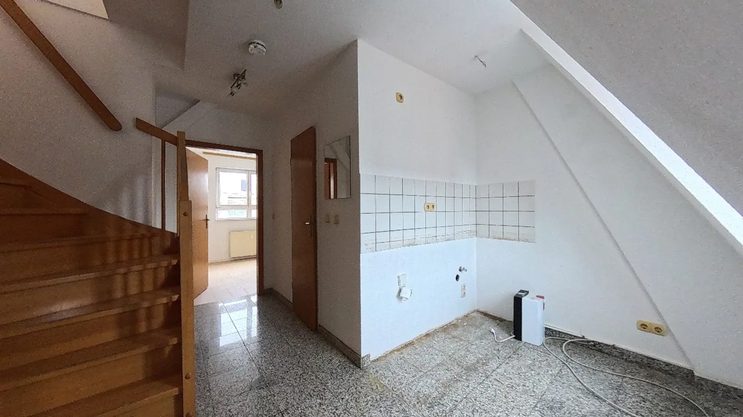 2 Zimmer Wohnung mit 45 m² in Halle (Saale) – Bild 6
