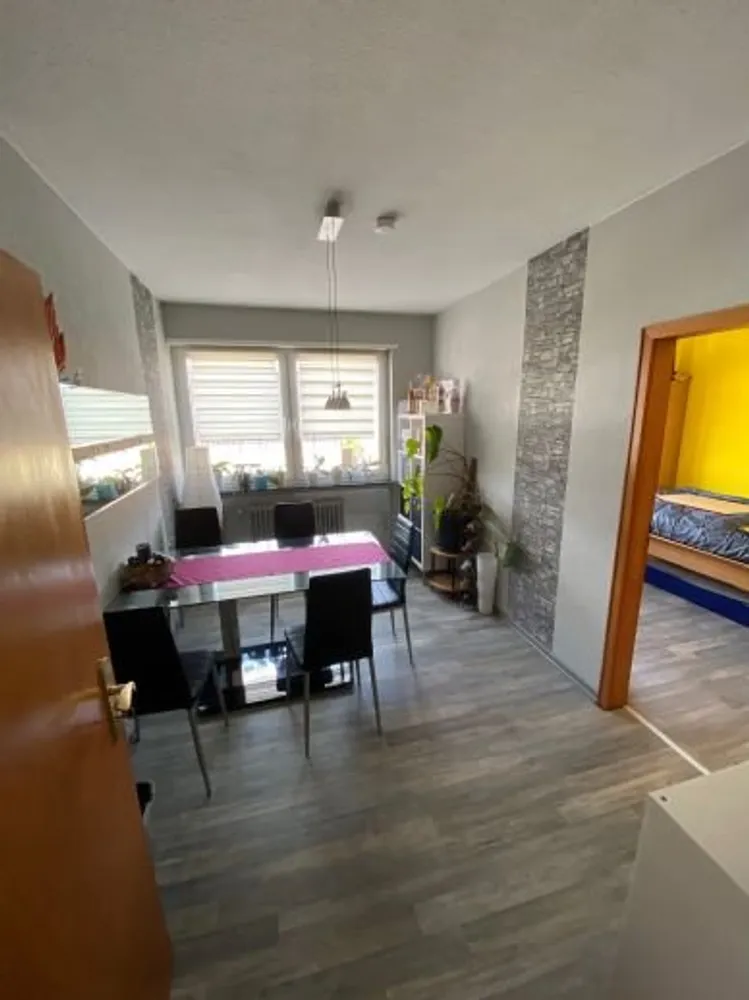 4 Zimmer Wohnung mit 75 m² in Saarbrücken – Bild 2