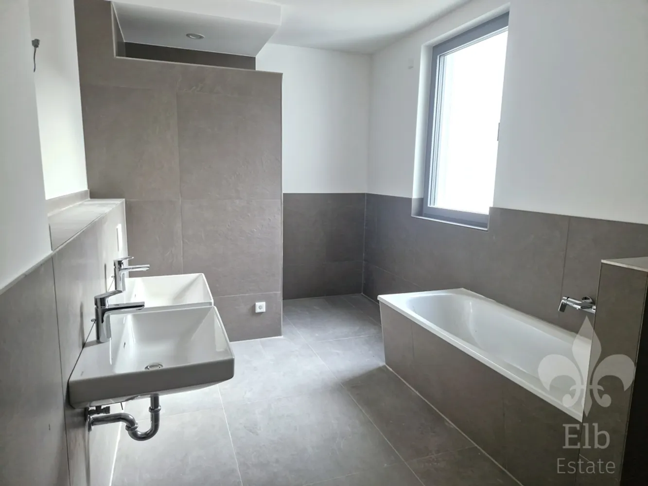 4 Zimmer Wohnung mit 113 m² in Magdeburg – Bild 8