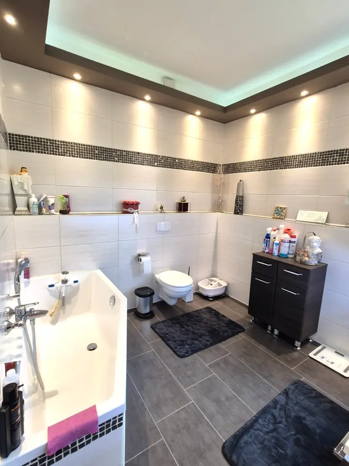 5 Zimmer Wohnung mit 170 m² in Borna – Bild 5