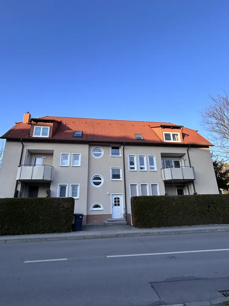 3 Zimmer Wohnung mit 69 m² in Halle (Saale) – Bild 2