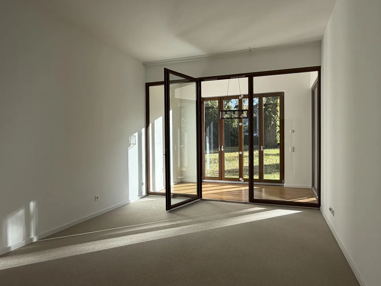 2 room apartment with 80 m² in Bielefeld – Photo 7