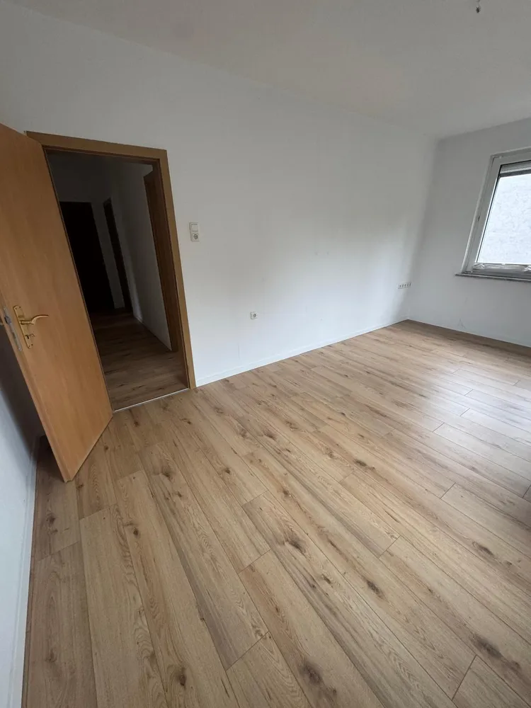 3 Zimmer Wohnung mit 70 m² in Bottrop – Bild 2