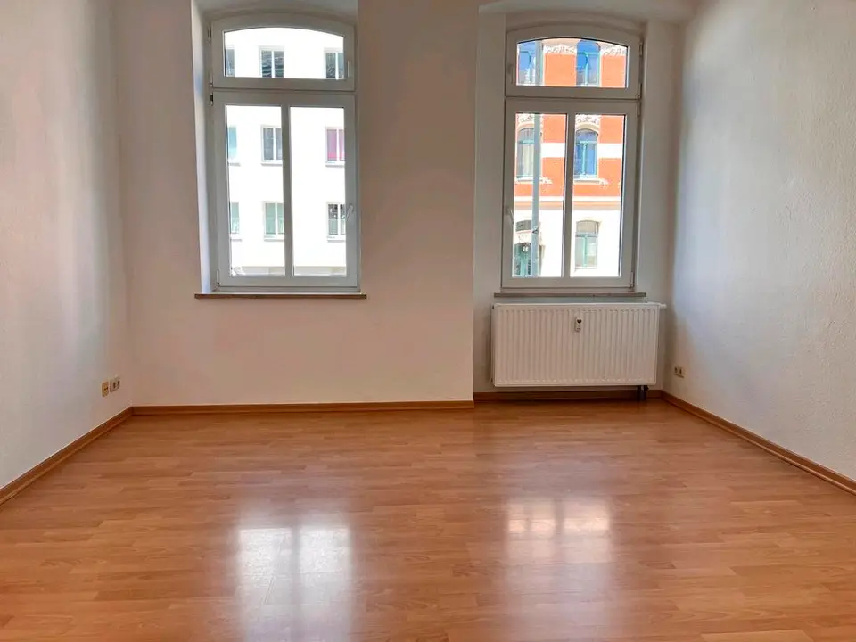 2 Zimmer Wohnung mit 30 m² in Plauen – Bild 1
