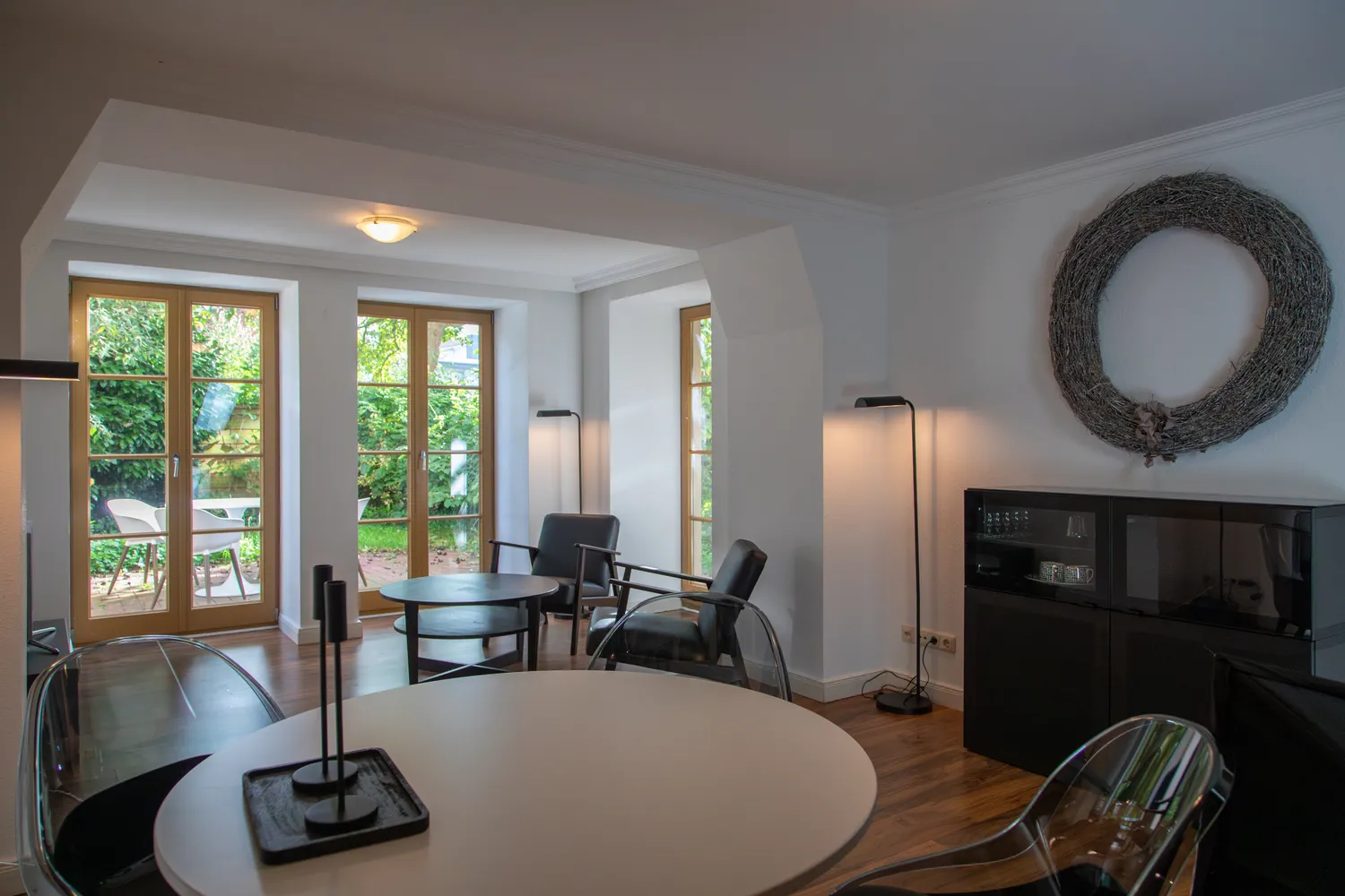 2 Zimmer Wohnung mit 74 m² in Schwerin – Bild 2
