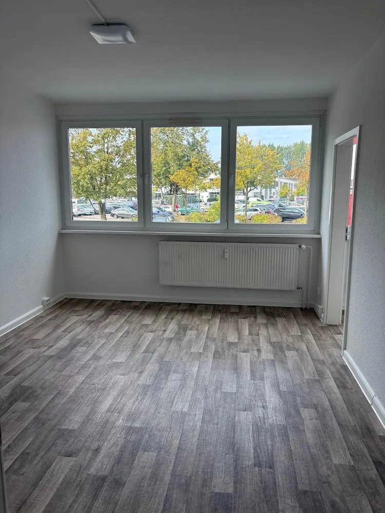 2 Zimmer Wohnung mit 32 m² in Neubrandenburg – Bild 2