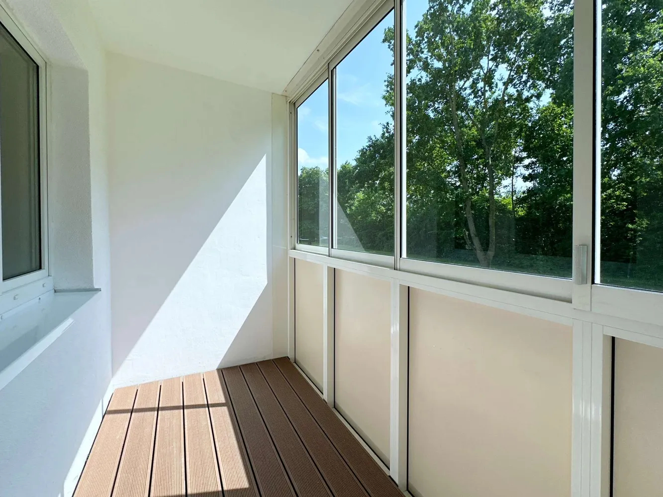 3 Zimmer Wohnung mit 69 m² in Rostock – Bild 2