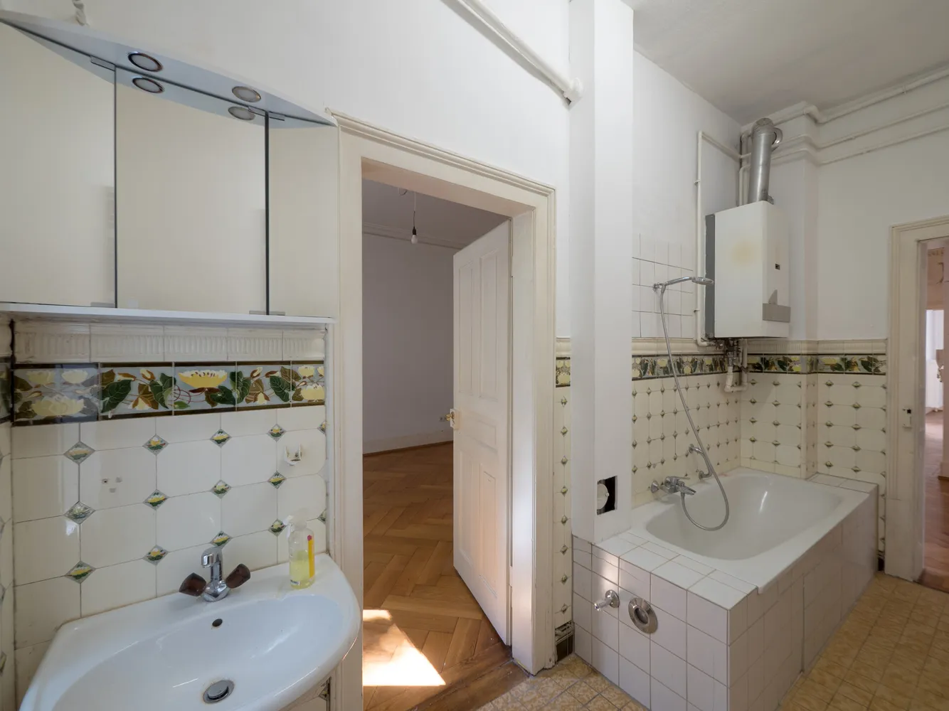 6 Zimmer Wohnung mit 230 m² in Stuttgart – Bild 9
