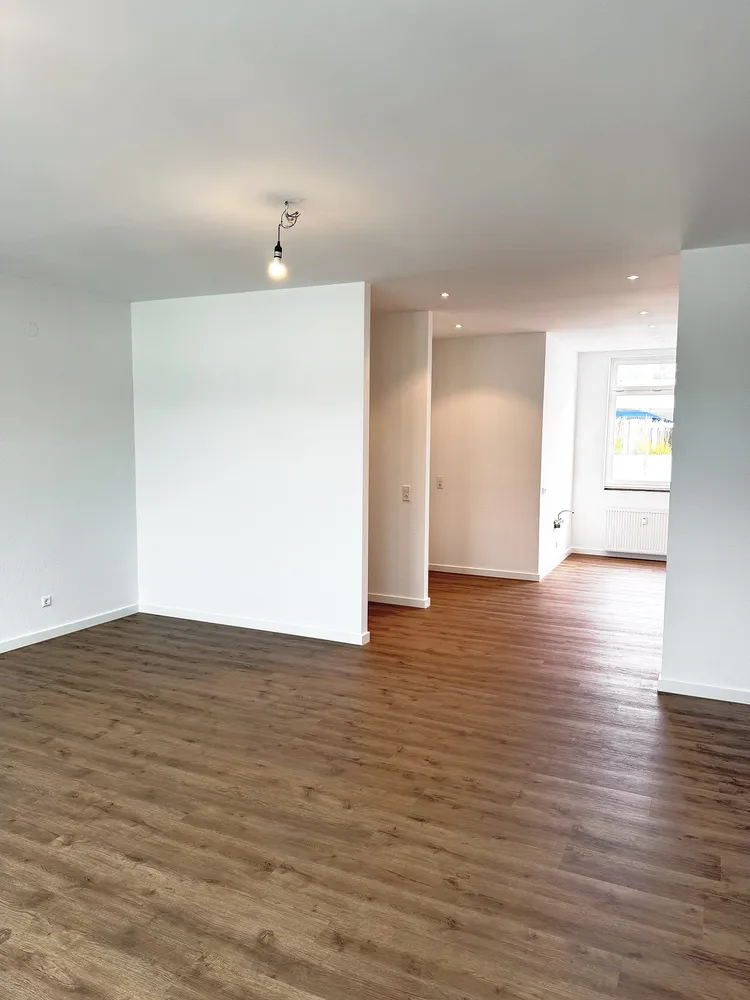 3 Zimmer Wohnung mit 101 m² in Stuttgart – Bild 2