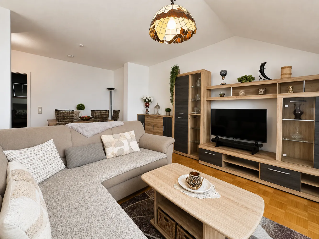 2 Zimmer Wohnung mit 63 m² in Frankfurt am Main – Bild 3