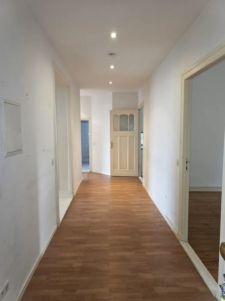 4 Zimmer Wohnung mit 130 m² in Berlin – Bild 1