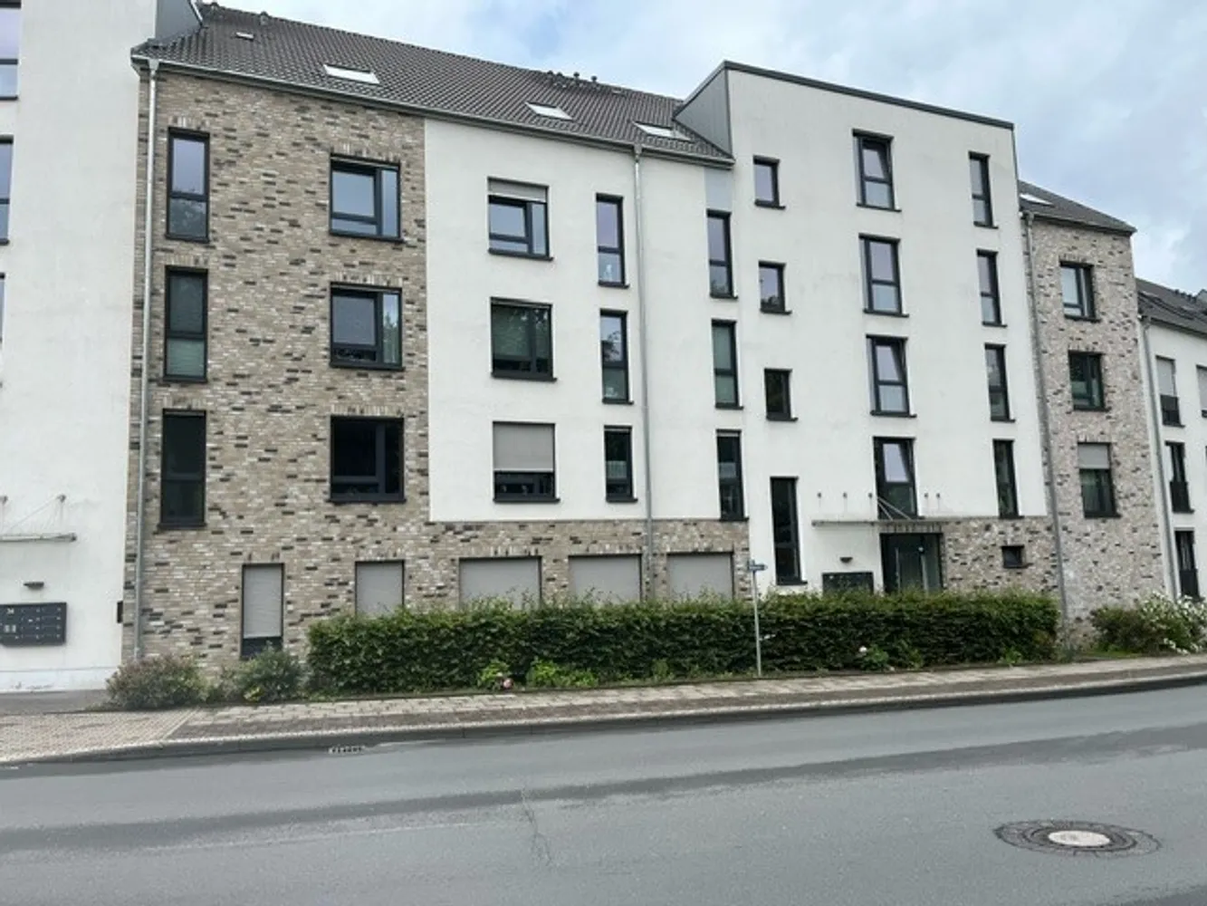 2 Zimmer Wohnung mit 69 m² in Solingen – Bild 2