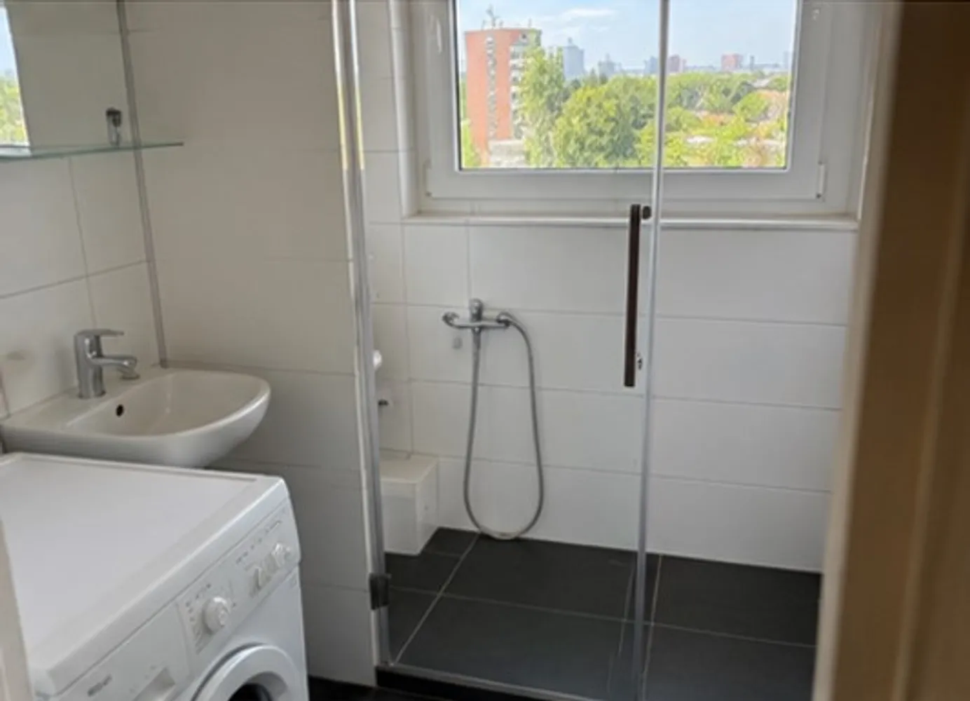 4 Zimmer Wohnung mit 84 m² in Frankfurt am Main – Bild 6