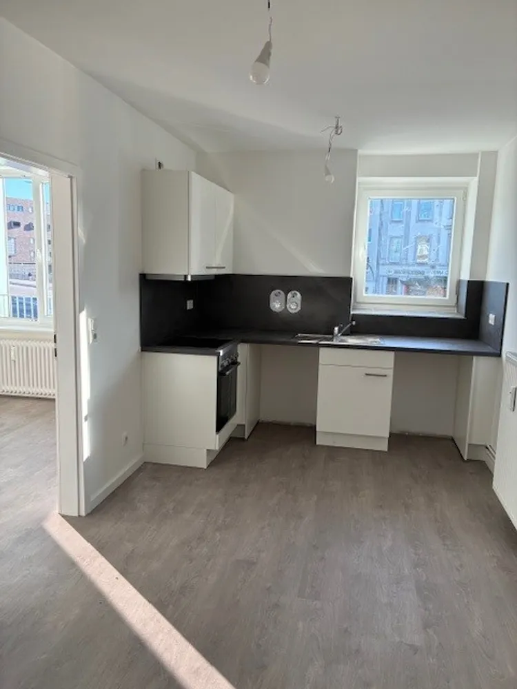 2 Zimmer Wohnung mit 47 m² in Lübeck – Bild 2