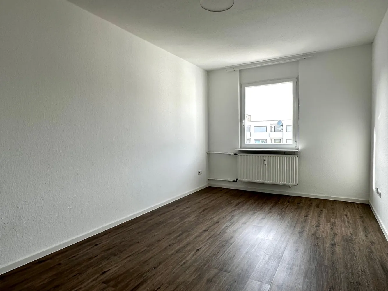 4 Zimmer Wohnung mit 120 m² in Mannheim – Bild 3