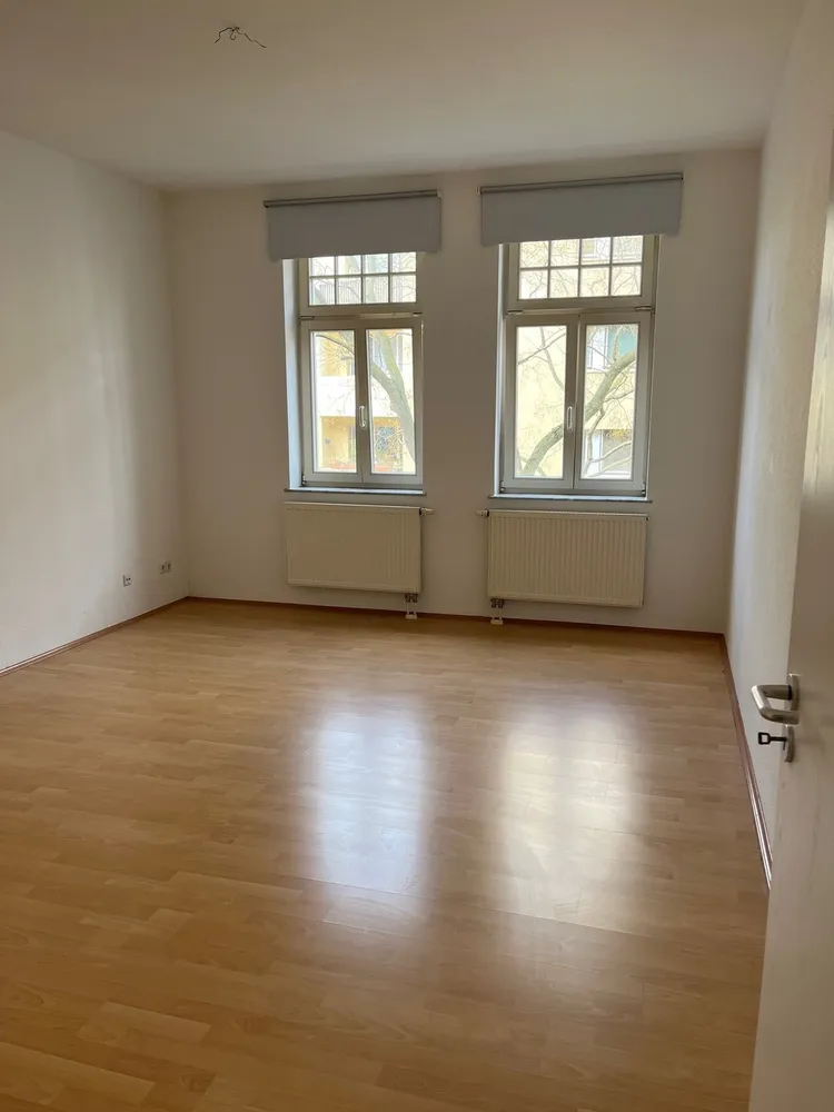 3 Zimmer Wohnung mit 82 m² in Halle (Saale) – Bild 2