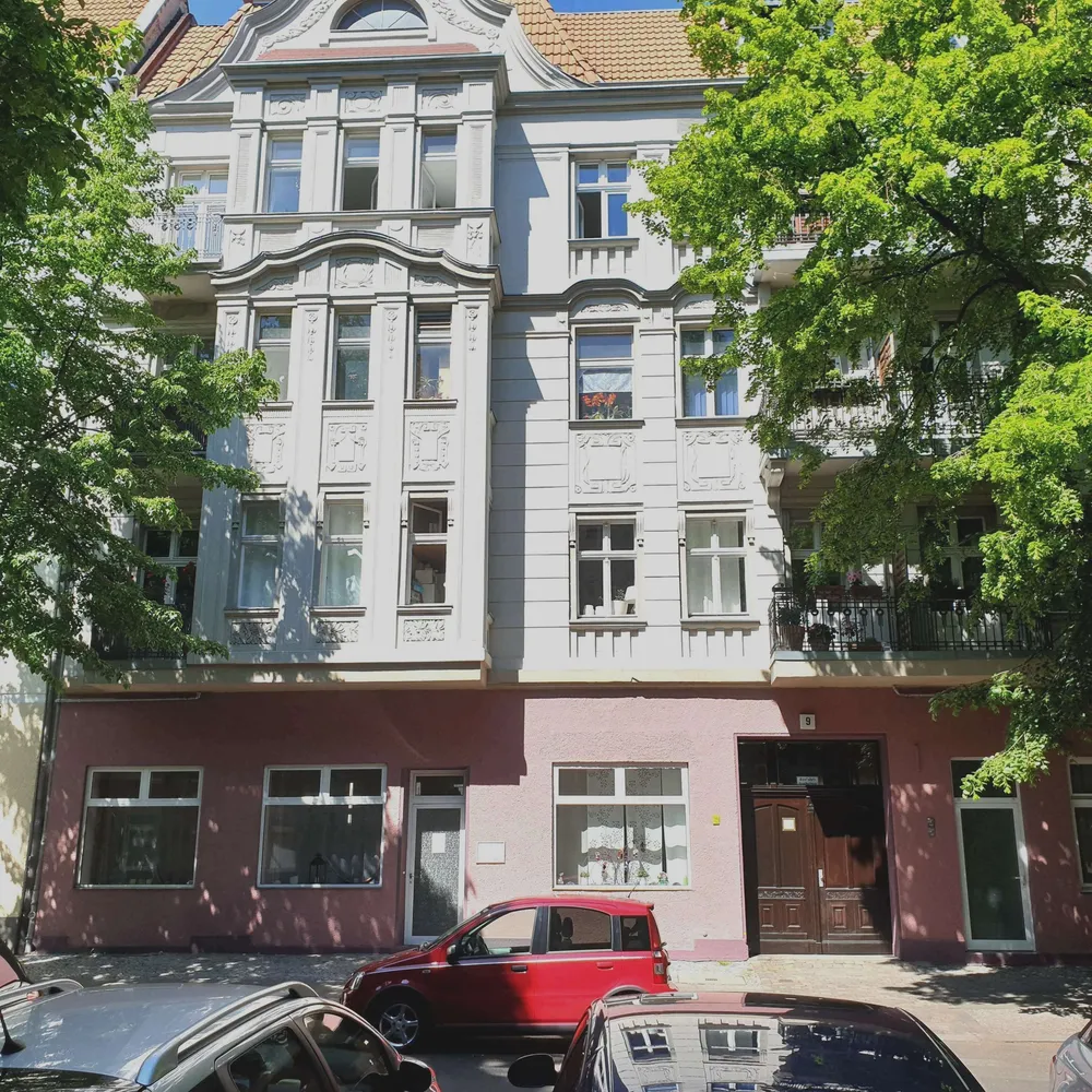 2 room apartment with 60 m² in Berlin – Photo 1