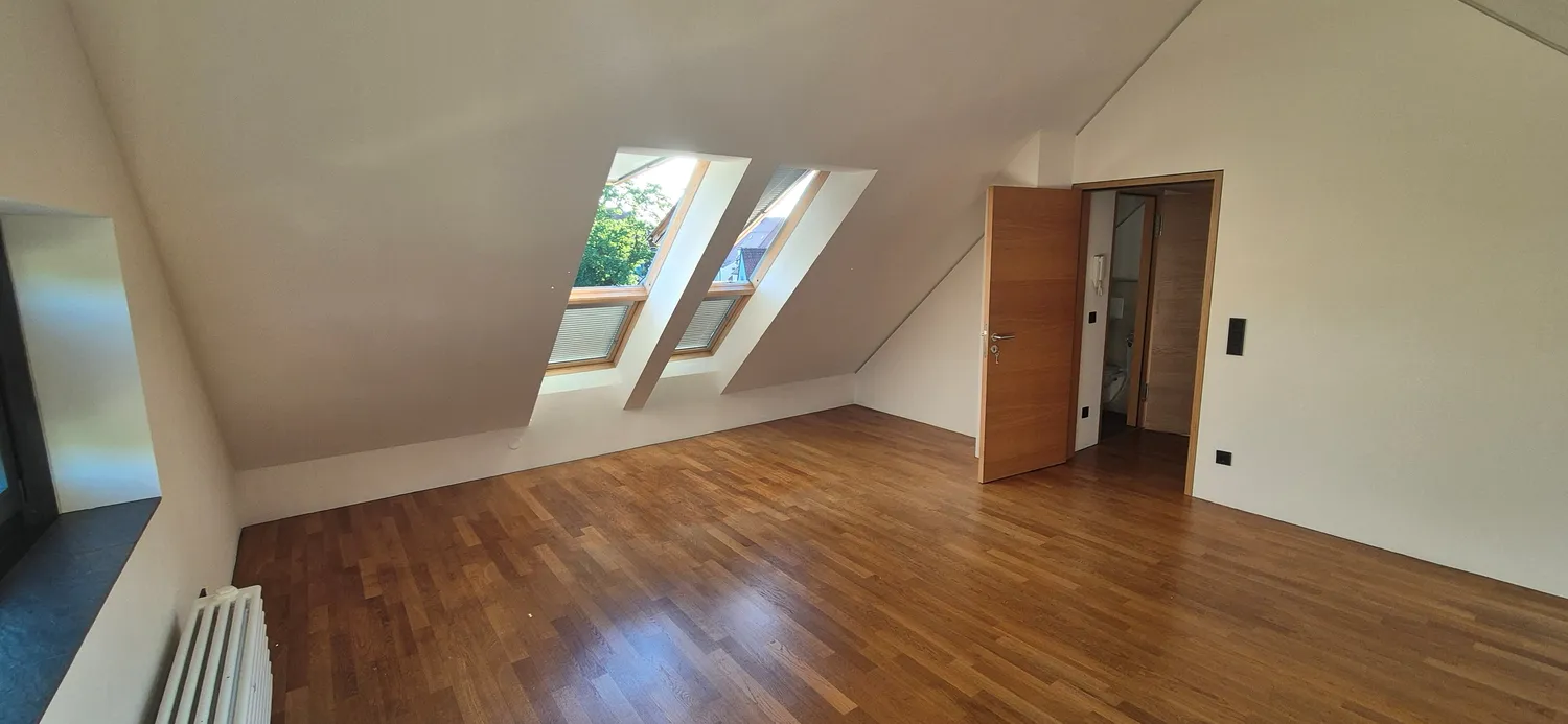 3 Zimmer Wohnung mit 140 m² in Erding – Bild 1