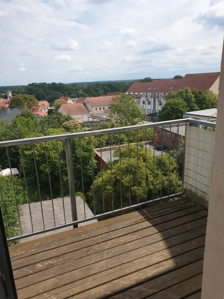 2 Zimmer Wohnung mit 73 m² in Riesa – Bild 4