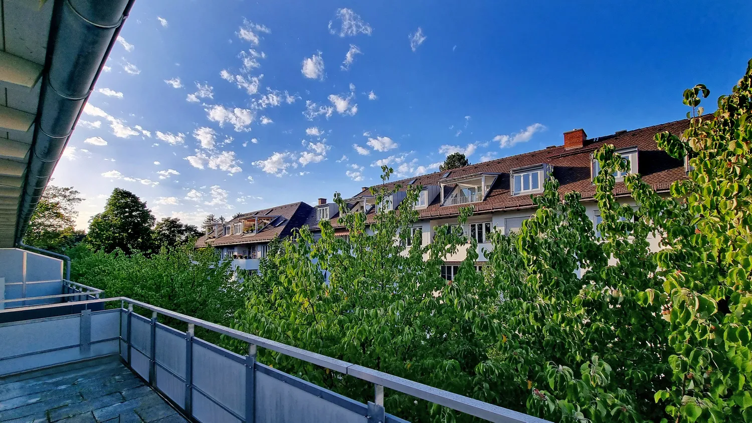 4 Zimmer Wohnung mit 151 m² in München – Bild 9