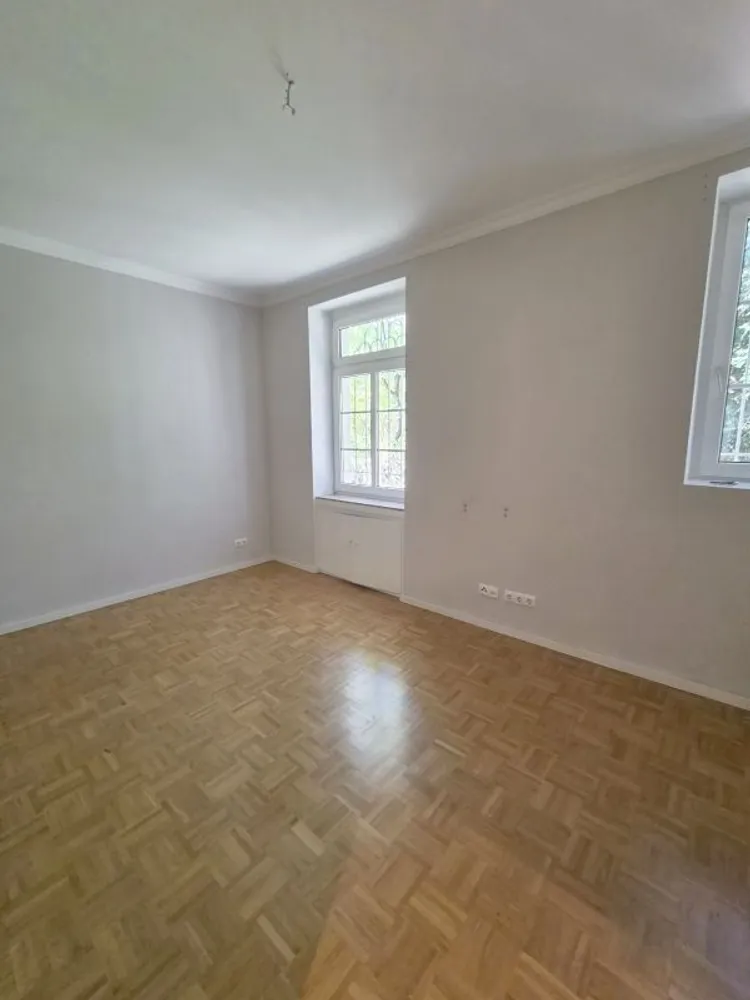 4 Zimmer Wohnung mit 130 m² in Wiesbaden – Bild 3