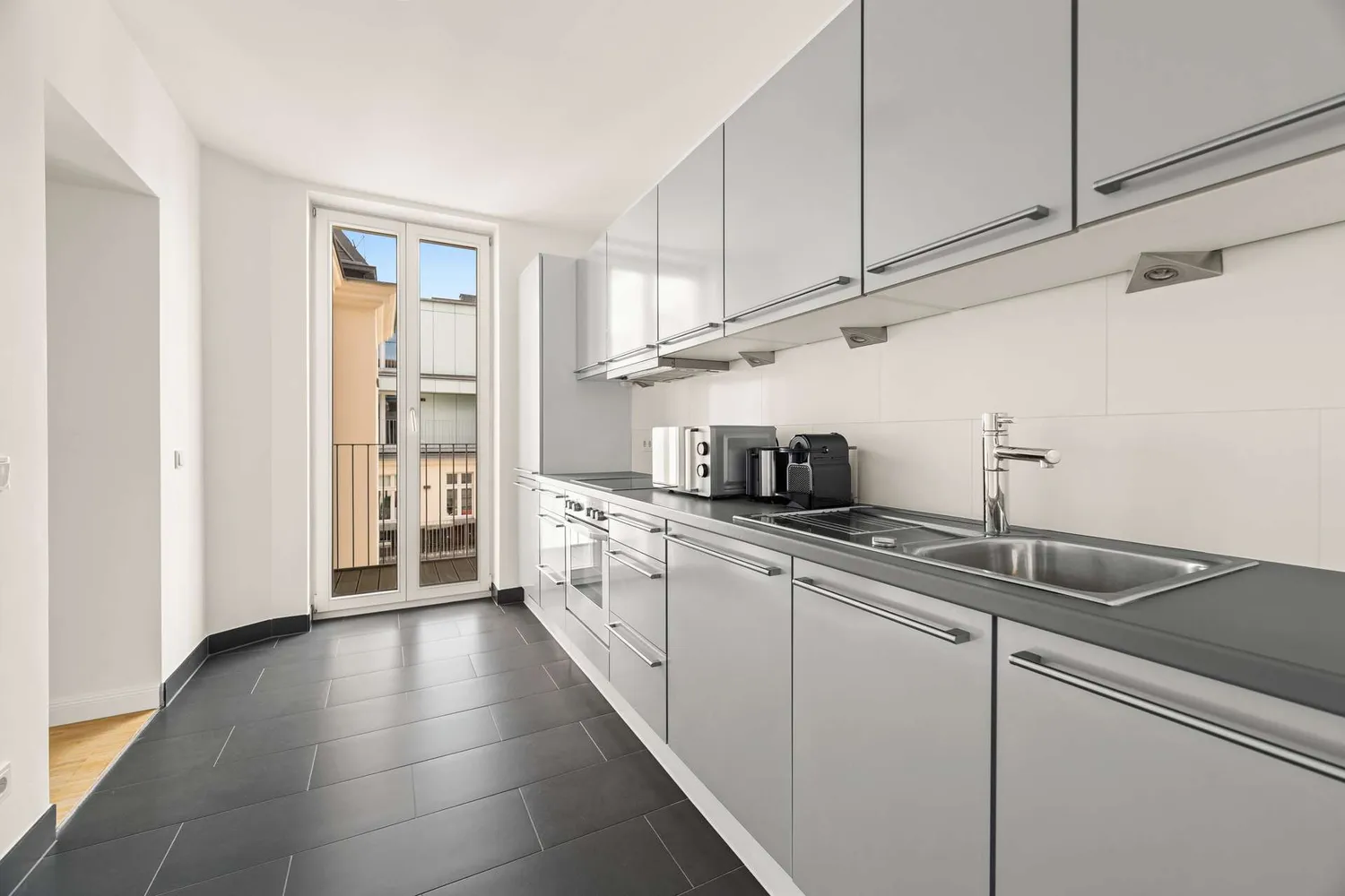 3 room apartment with 106 m² in Berlin – Photo 4