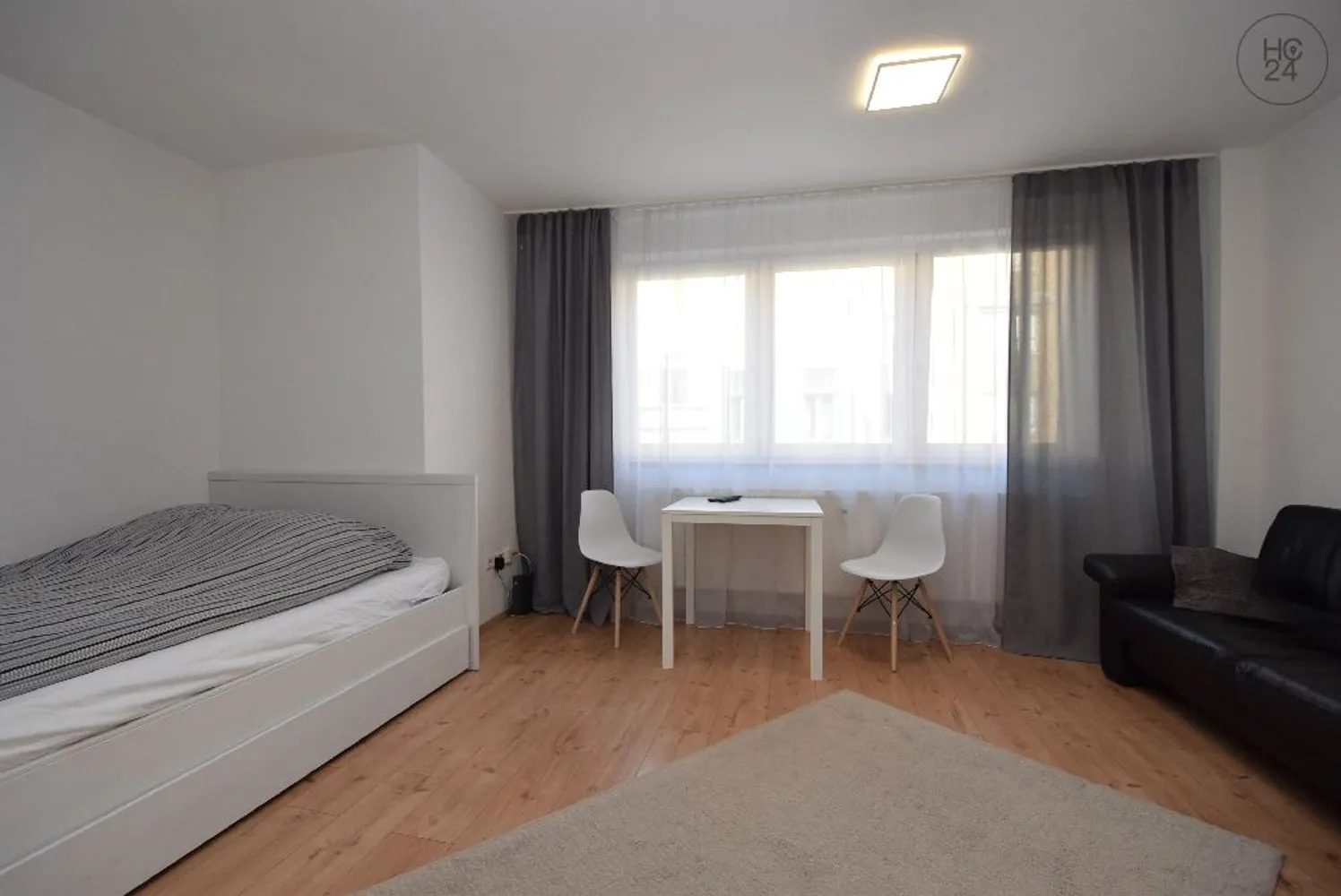 2 Zimmer Wohnung mit 30 m² in Köln – Bild 1