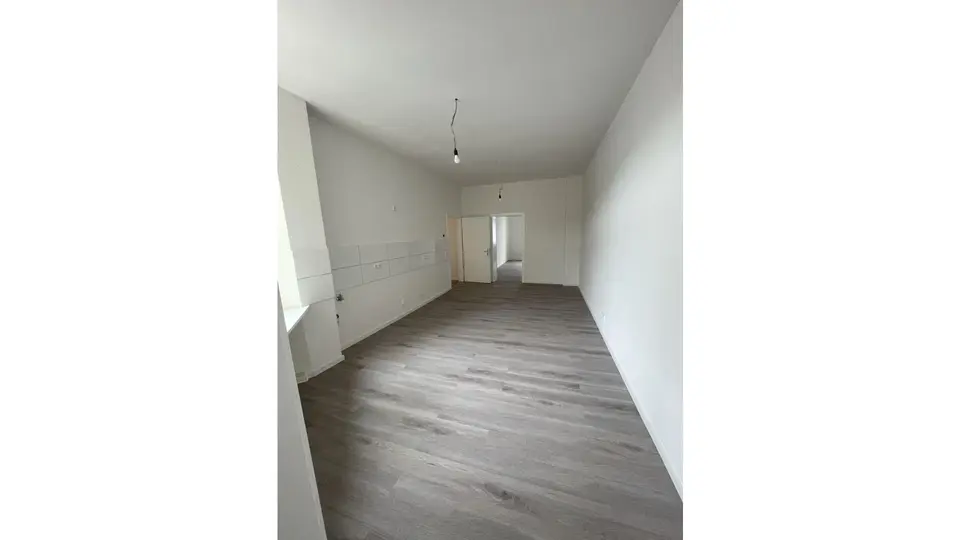 4 Zimmer Wohnung mit 105 m² in Wuppertal – Bild 2