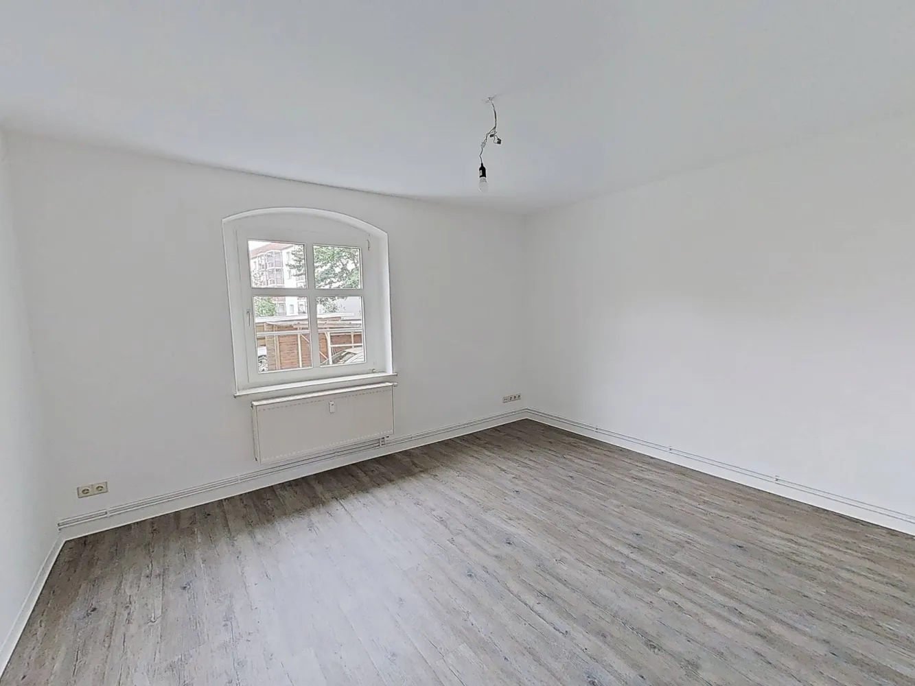 2 Zimmer Wohnung mit 56 m² in Pirna – Bild 2