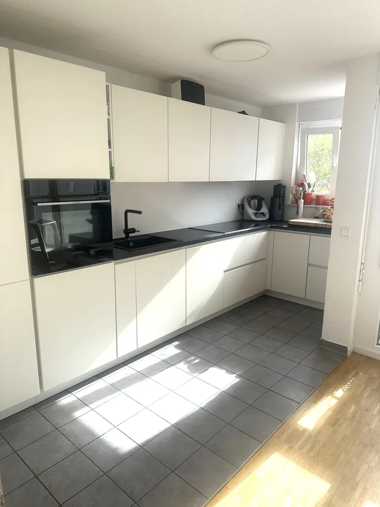 6 Zimmer Wohnung mit 152 m² in Karlsruhe – Bild 2