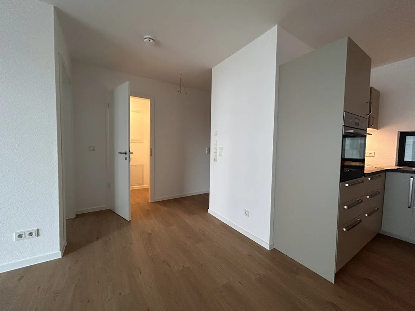 2 Zimmer Wohnung mit 65 m² in Kassel – Bild 1