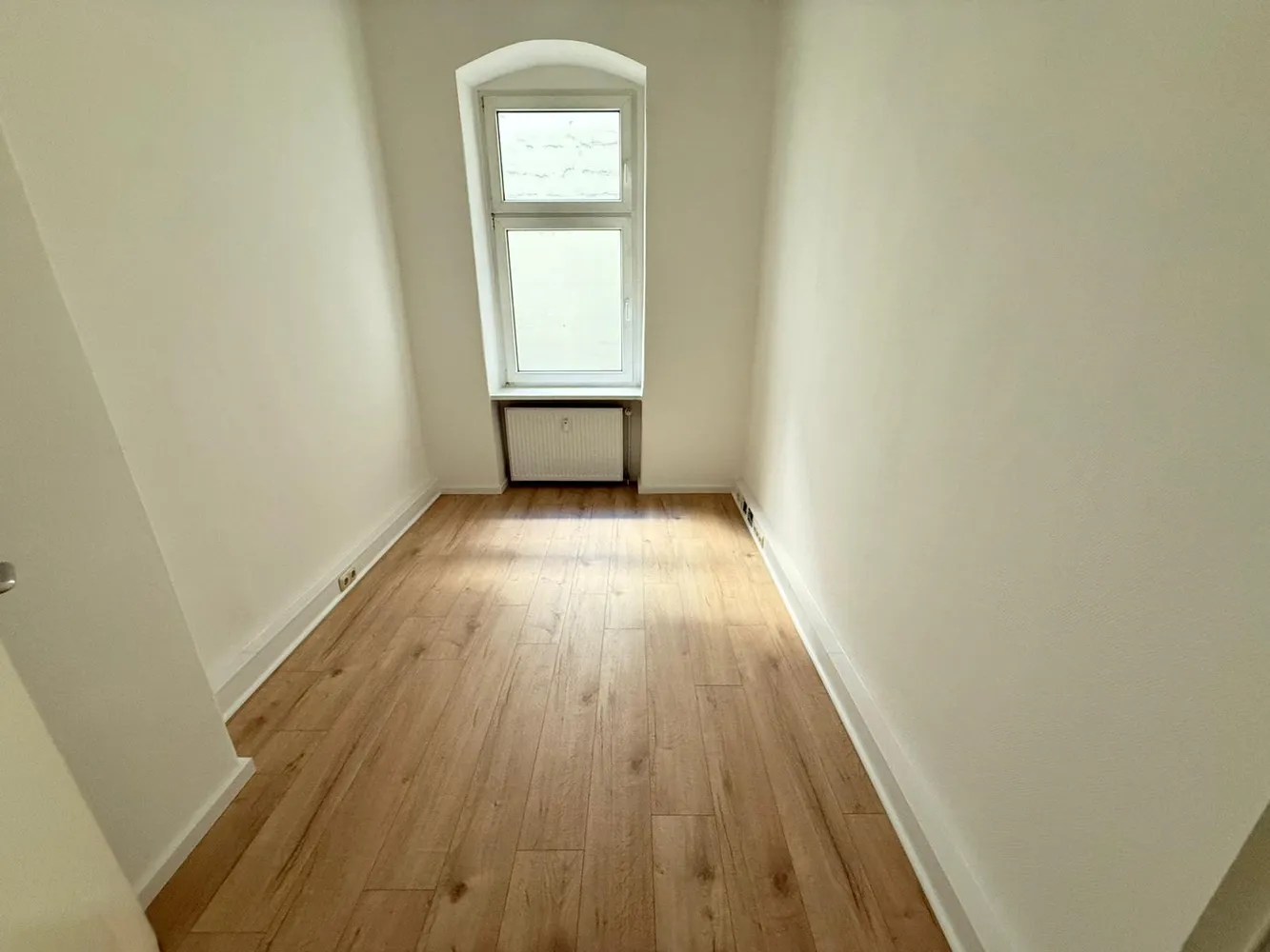 5 Zimmer Wohnung mit 120 m² in Magdeburg – Bild 8