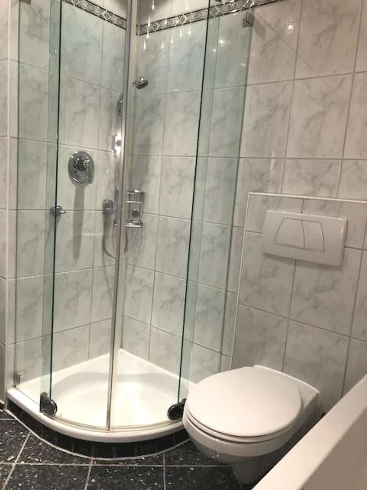2 Zimmer Wohnung mit 63 m² in Düsseldorf – Bild 8
