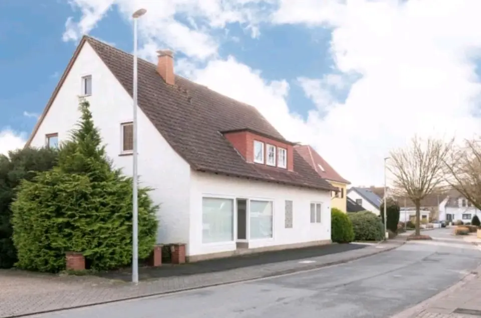 9 Zimmer Haus mit 343 m² in Herford – Bild 2