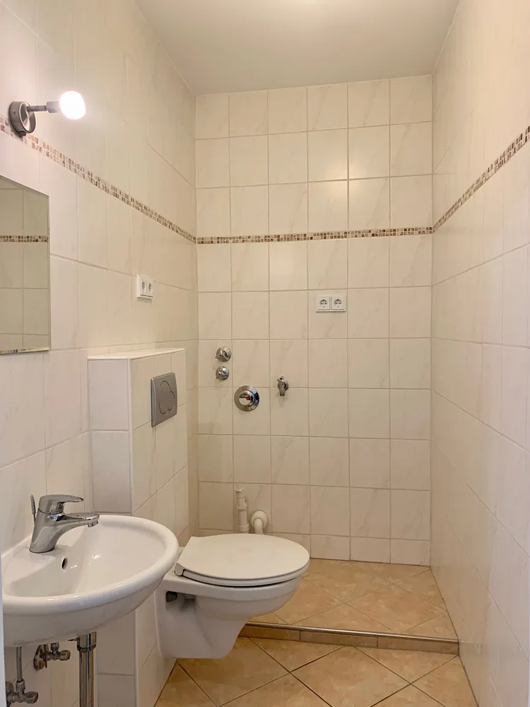 2 Zimmer Wohnung mit 74 m² in München – Bild 7