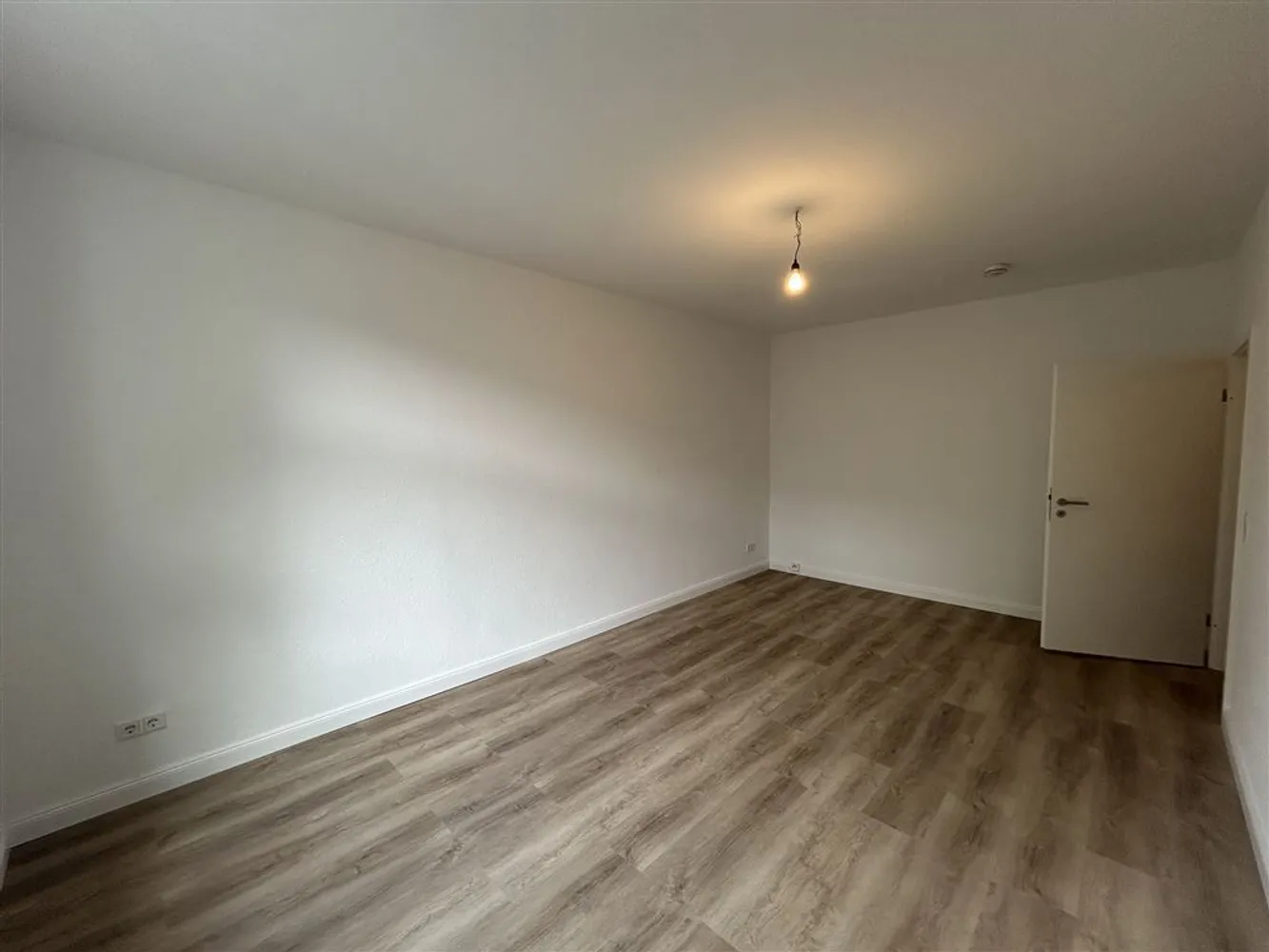 2 Zimmer Wohnung mit 62 m² in Essen – Bild 2