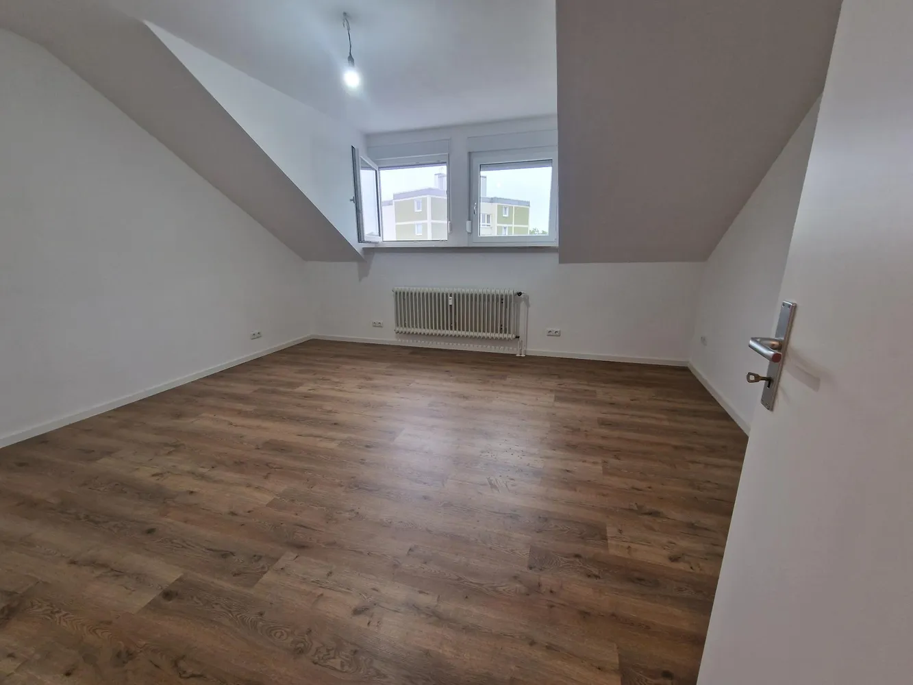 3 Zimmer Wohnung mit 87 m² in Hof – Bild 6