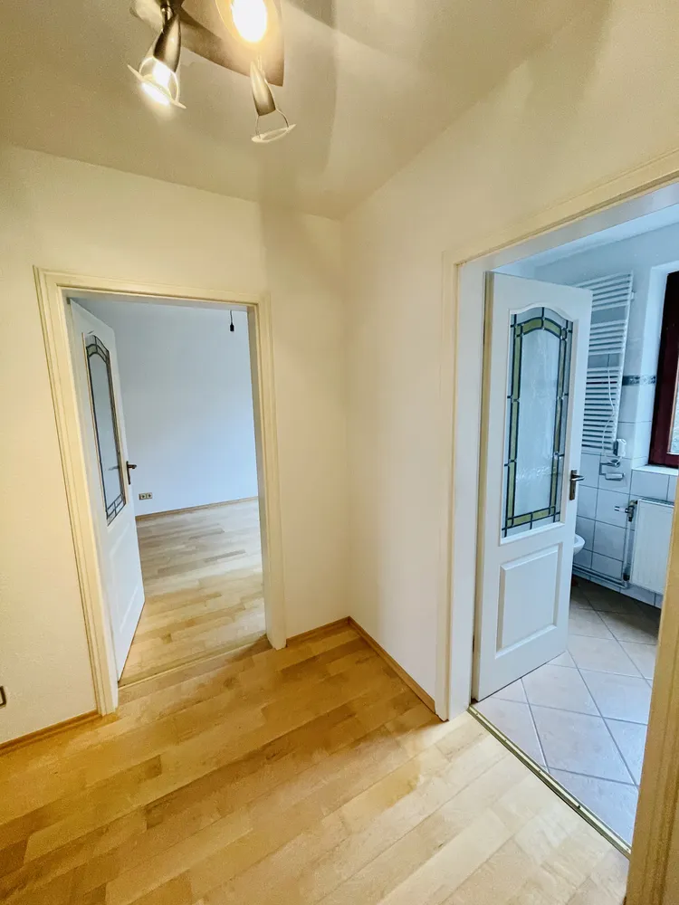 2 Zimmer Wohnung mit 60 m² in Lübeck – Bild 2
