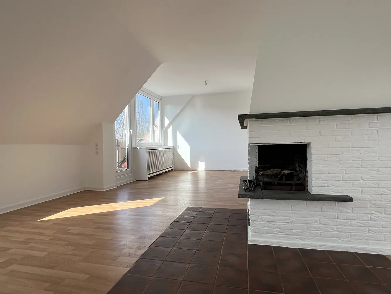 4 Zimmer Wohnung mit 102 m² in Hamburg – Bild 1