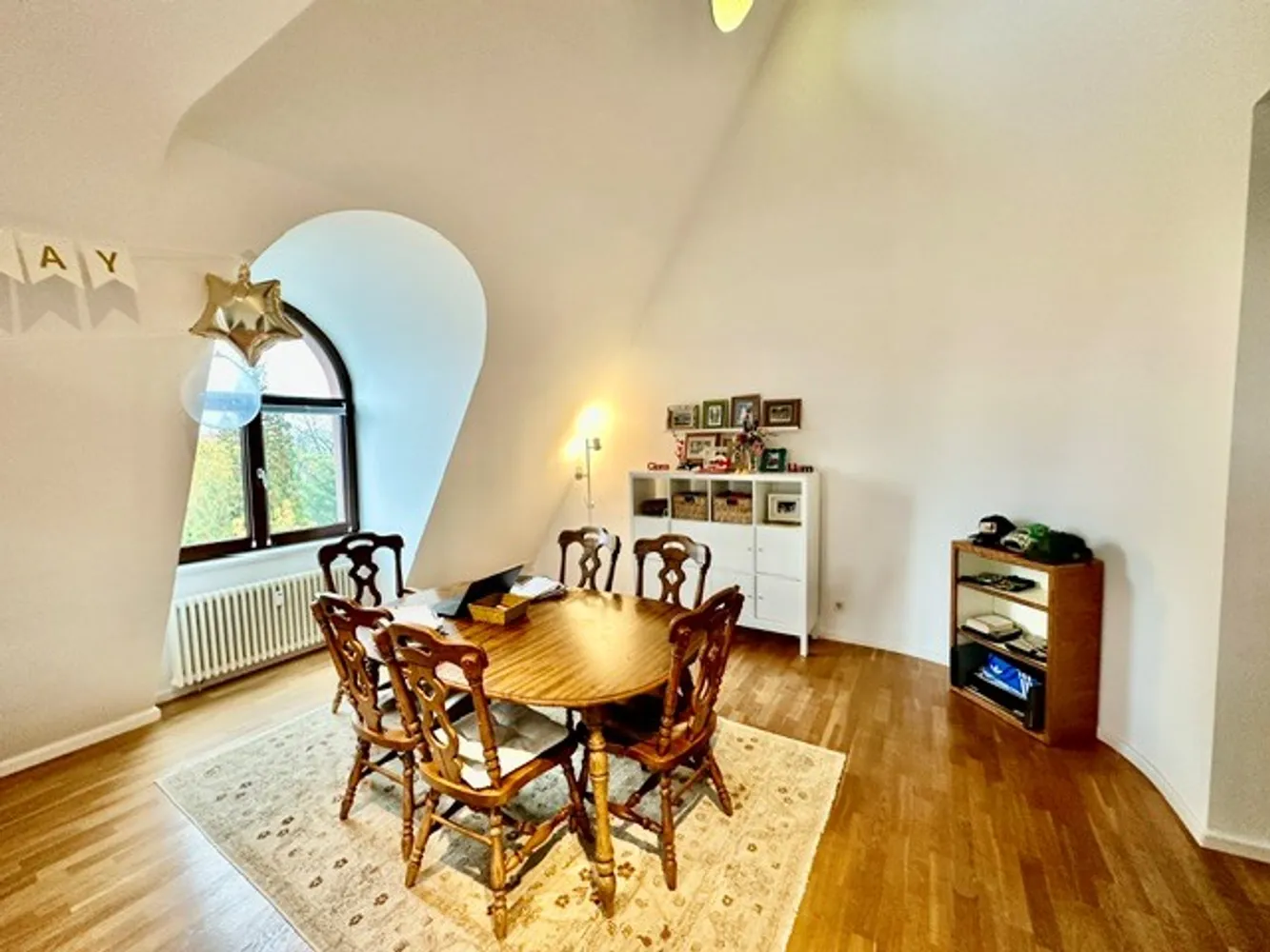 5 Zimmer Wohnung mit 201 m² in Wiesbaden – Bild 7