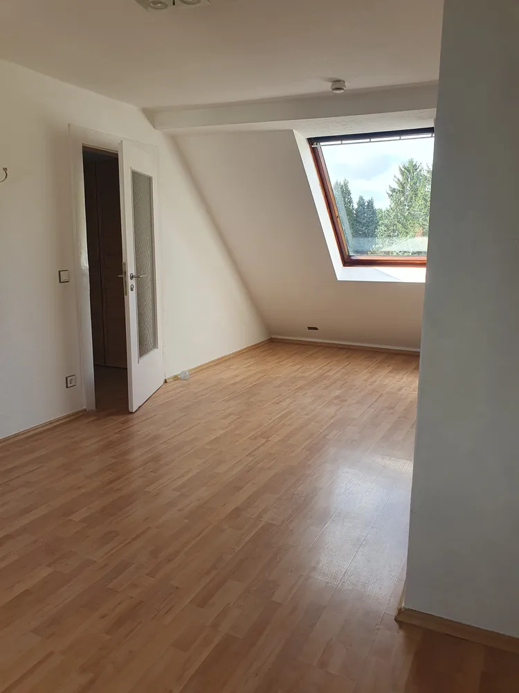 2 Zimmer Wohnung mit 58 m² in Düsseldorf – Bild 3