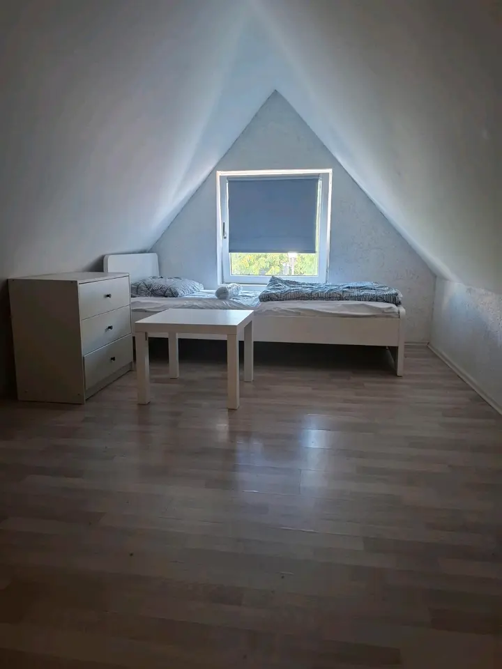 Shared room with 100 m² in Günzburg – Photo 3