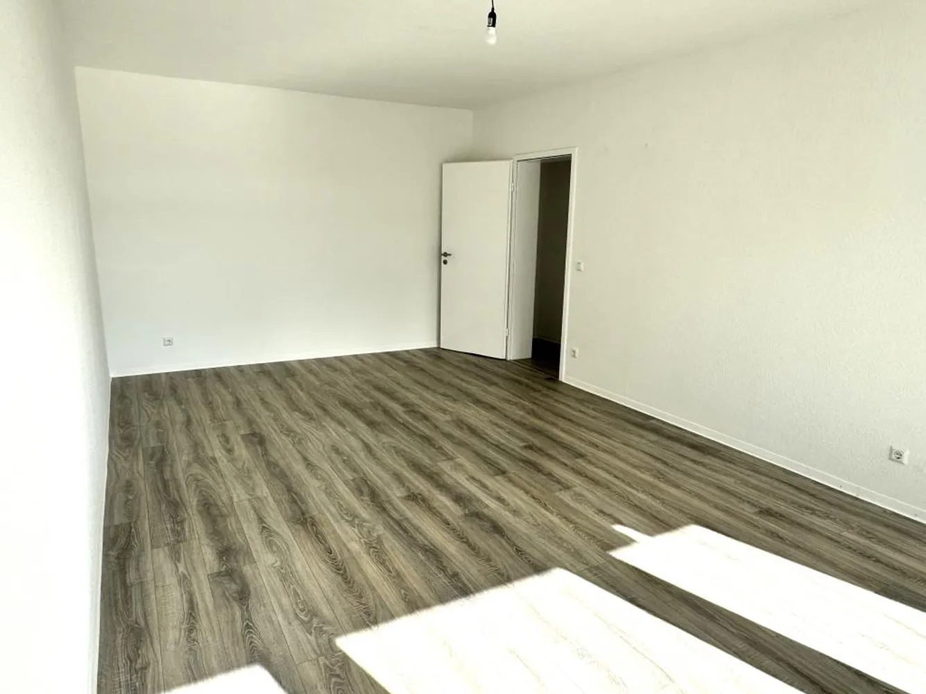 2 Zimmer Wohnung mit 67 m² in Kaiserslautern – Bild 12