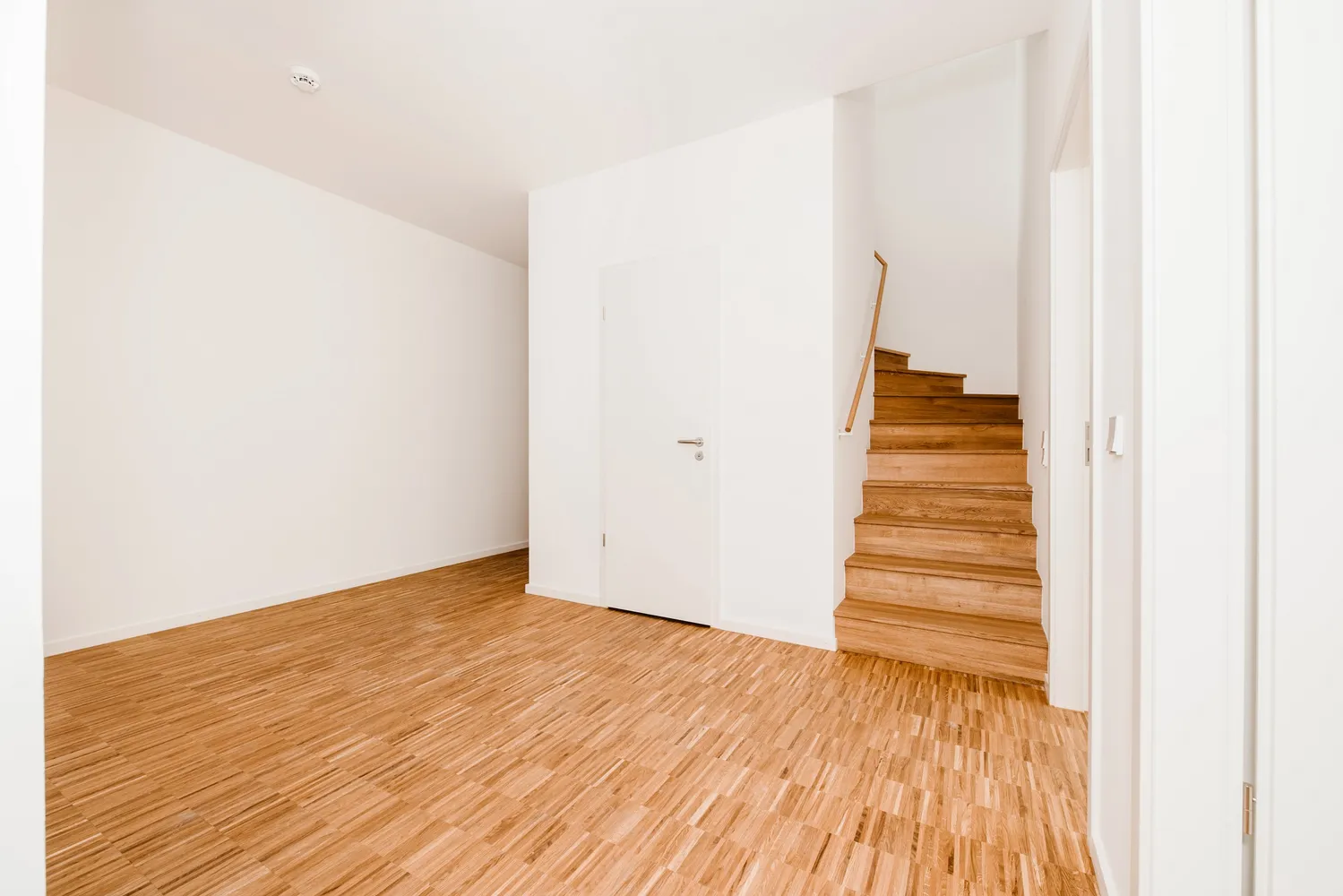 4 Zimmer Wohnung mit 117 m² in München – Bild 9