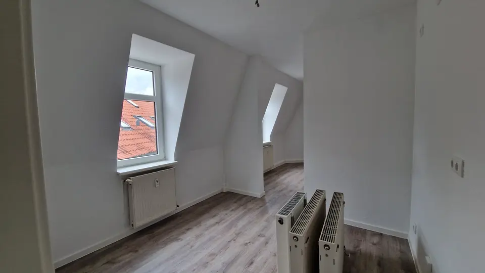 4 Zimmer Wohnung mit 116 m² in Jena – Bild 1