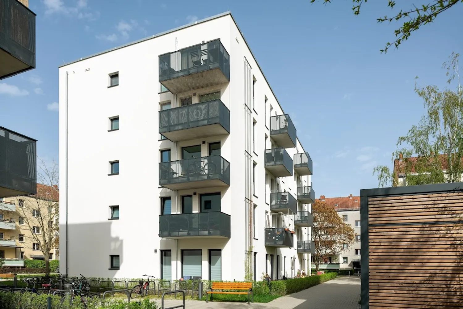 4 Zimmer Wohnung mit 94 m² in Berlin – Bild 2