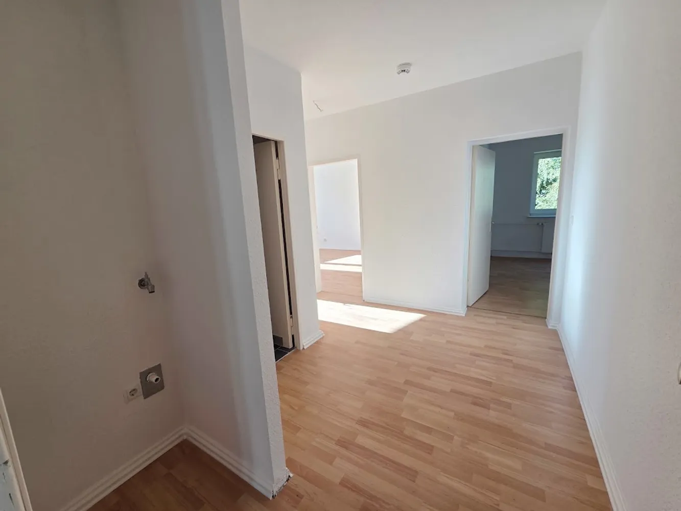 2 Zimmer Wohnung mit 60 m² in Kiel – Bild 4