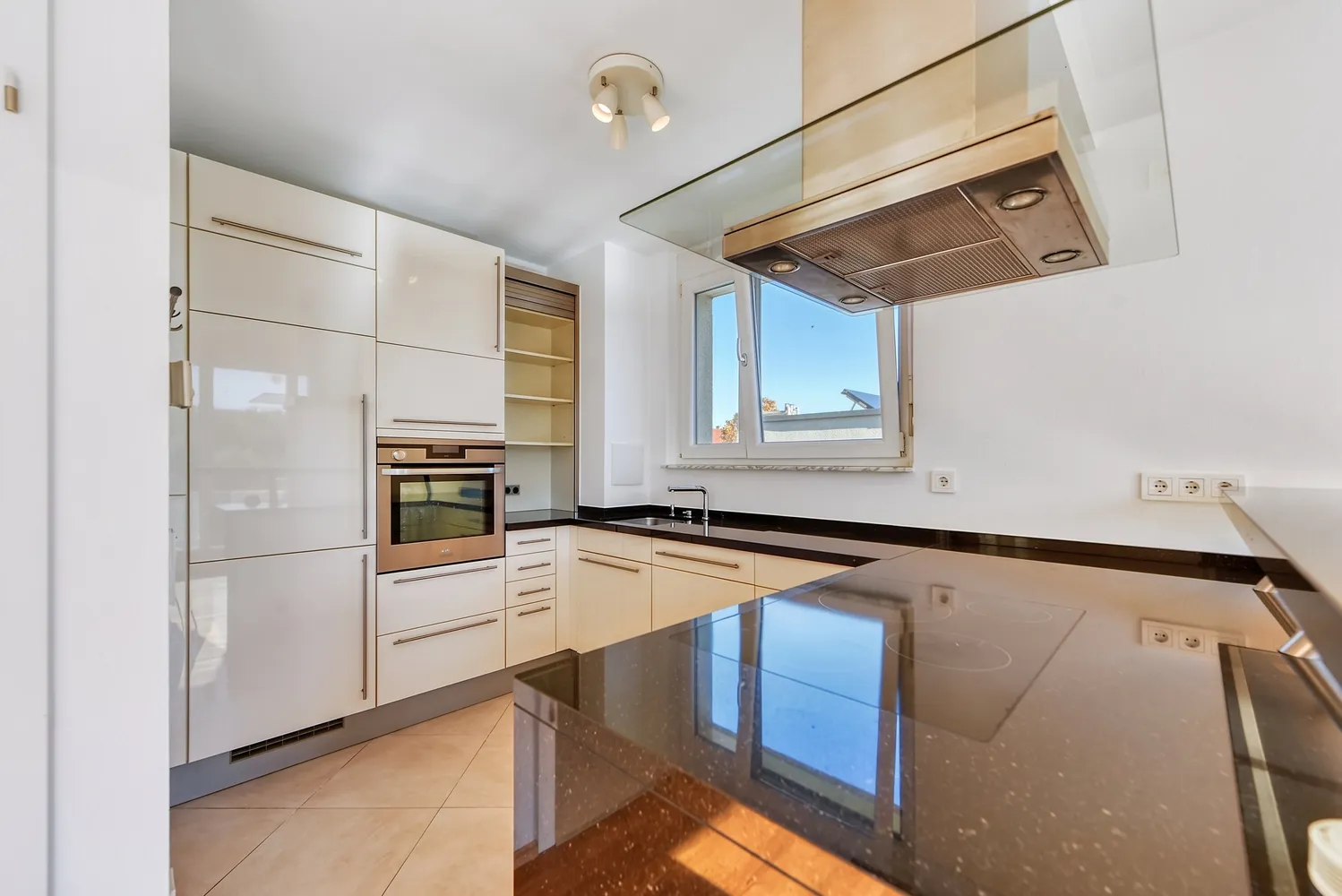 2 Zimmer Wohnung mit 63 m² in Stuttgart – Bild 8